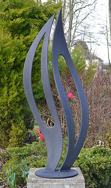 Garden Sculpture, organic sculpture, abstract art for gardens